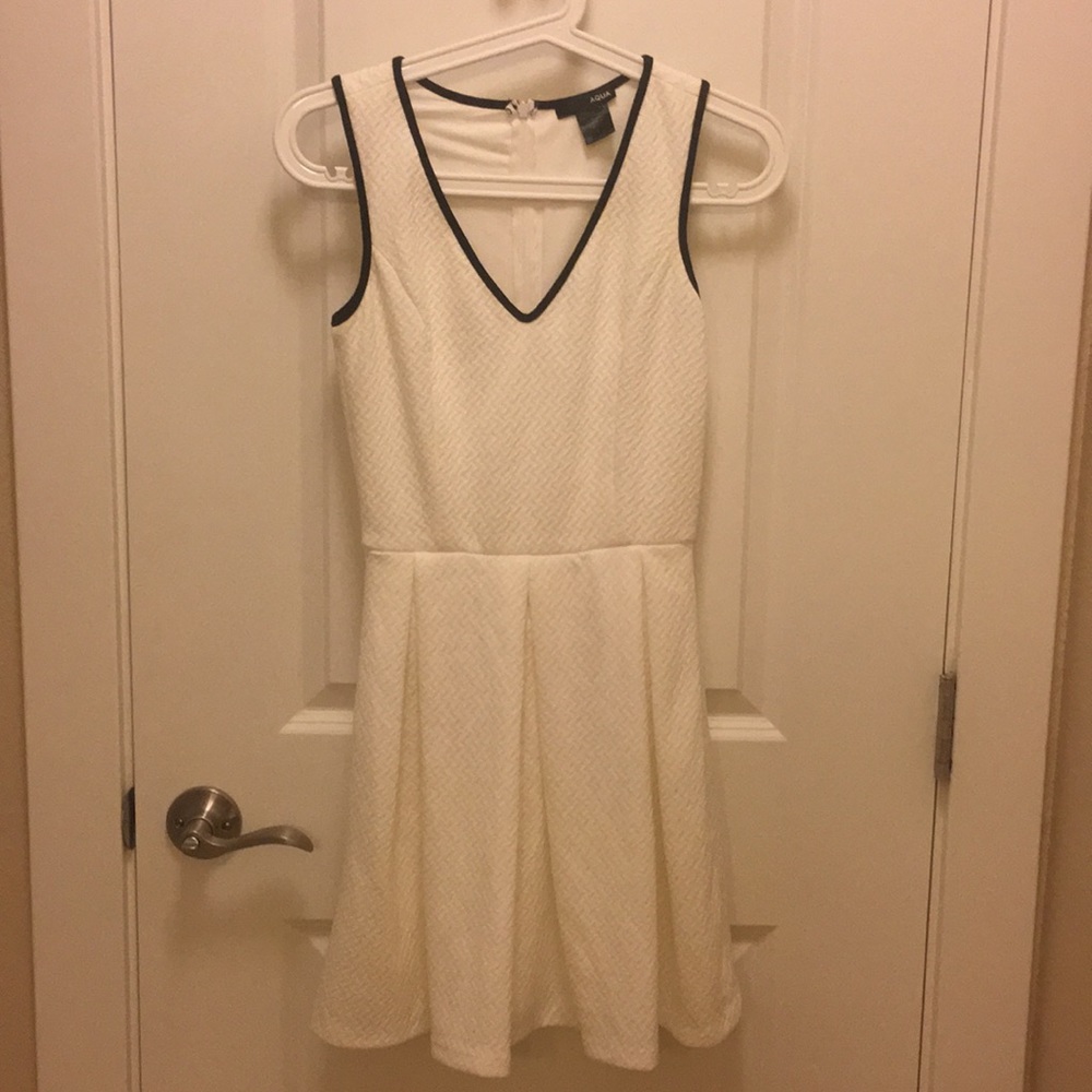 AQUA White Dress small
